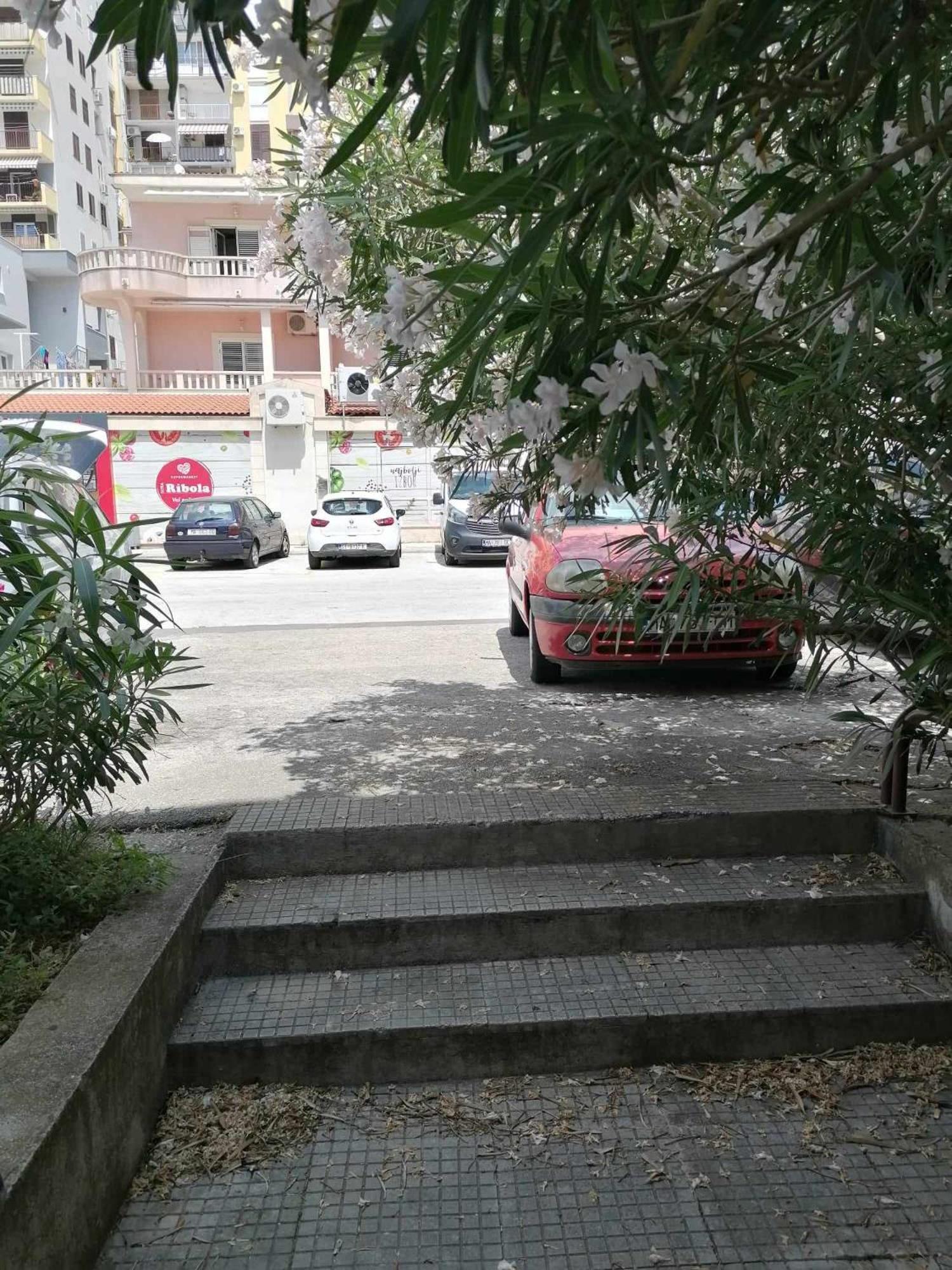 Apartment Lukas Galileo Izuzetan ماكارسكا المظهر الخارجي الصورة
