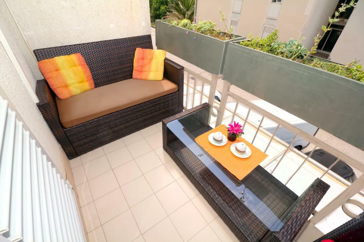Apartment Lukas Galileo Izuzetan ماكارسكا المظهر الخارجي الصورة